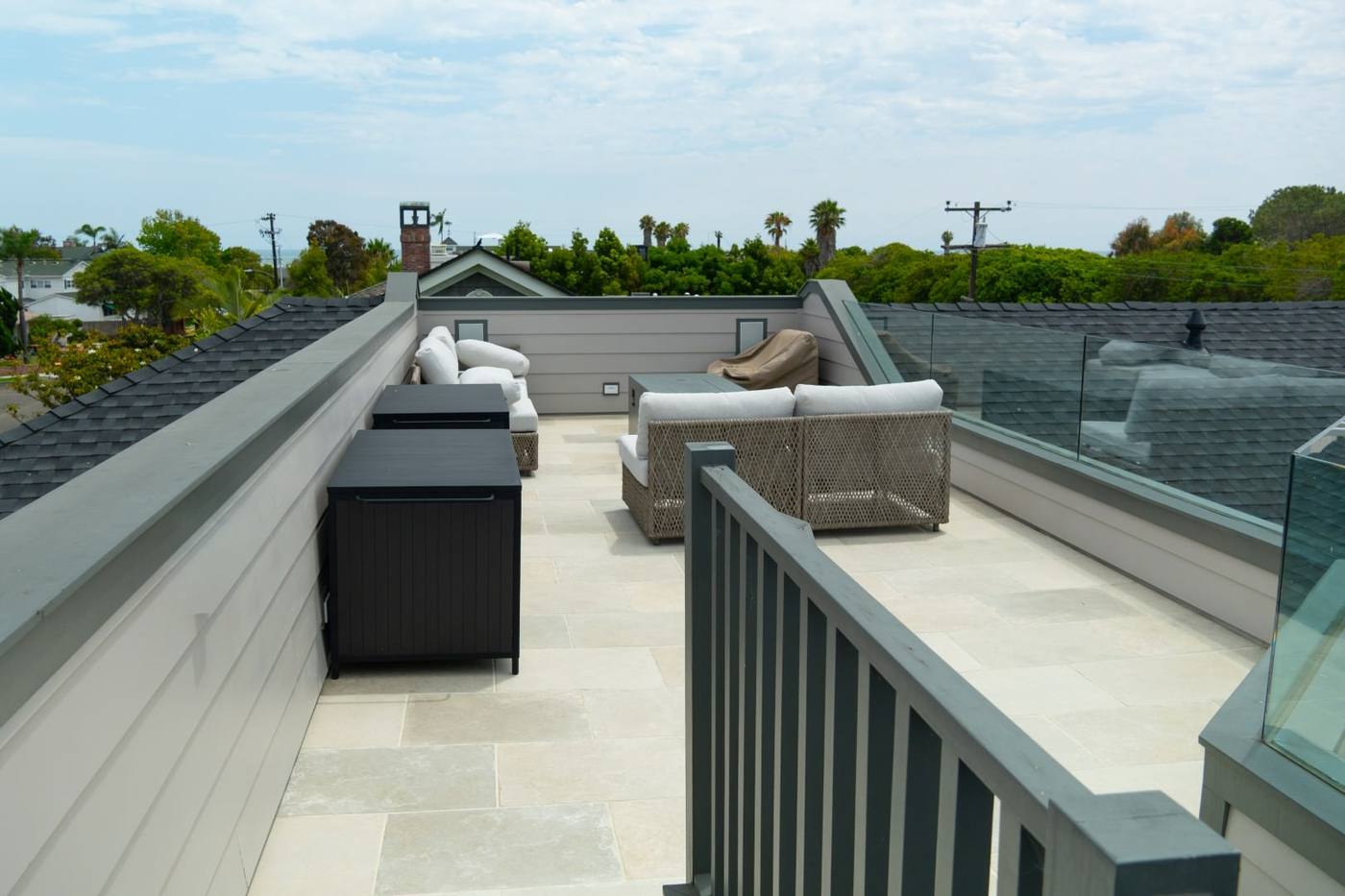 Roof deck with lounge seating and open outlook